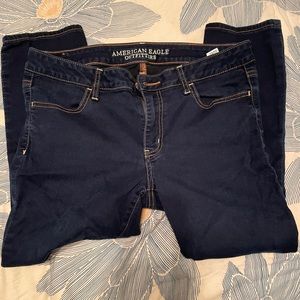 American Eagle Super Super Stretch Jegging Crop